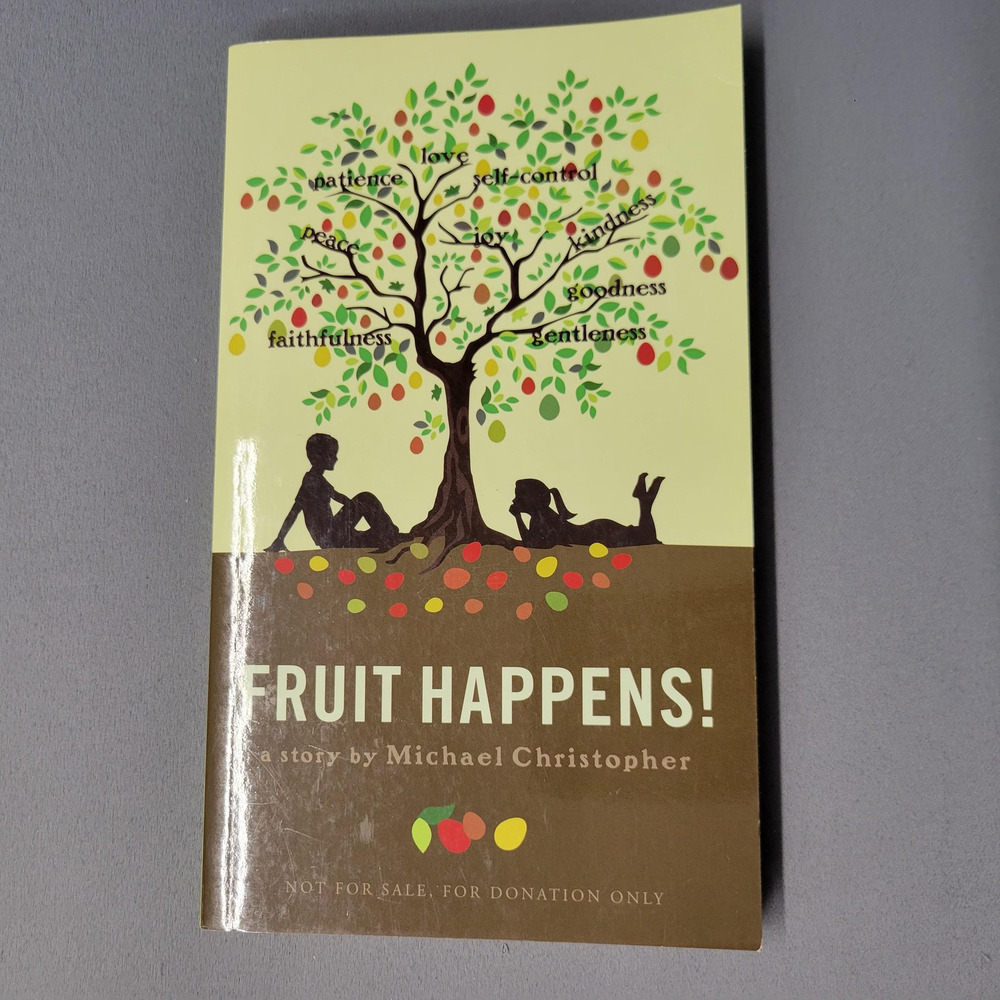 Fruit Happens! Michael Christopher Paperback‎ Book Fiction Novel 2010 English